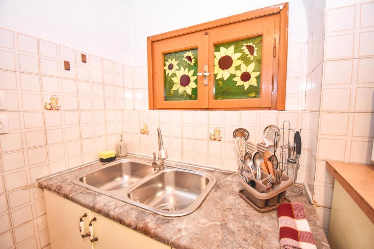 Venetian Well Gallery Apartment In Corfu Old Town Dış mekan fotoğraf