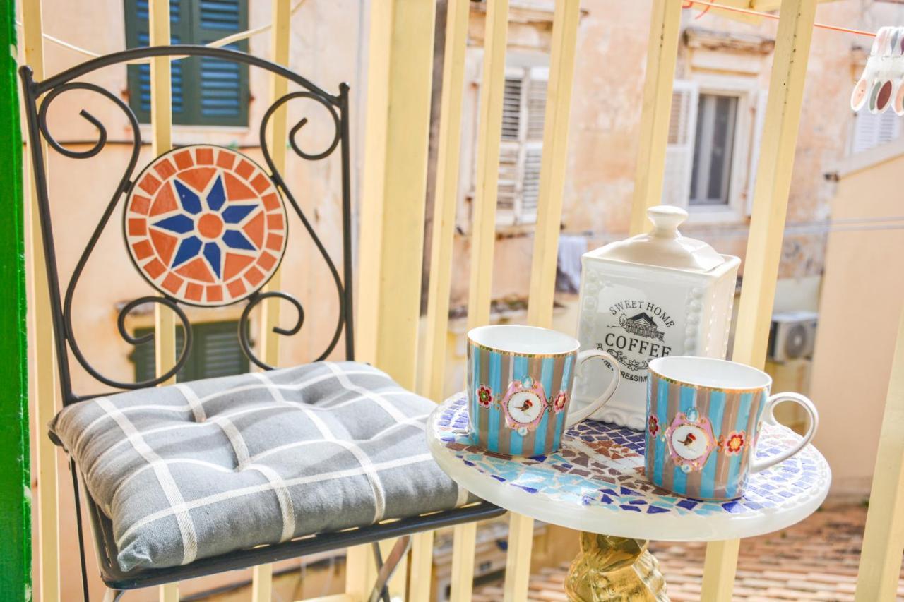 Venetian Well Gallery Apartment In Corfu Old Town Dış mekan fotoğraf